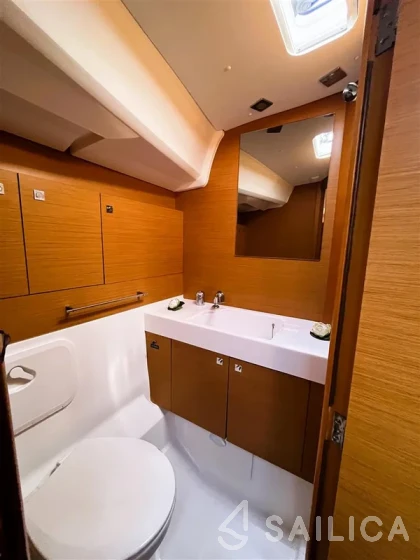 Sun Odyssey 469 - Yacht Charter Sailica