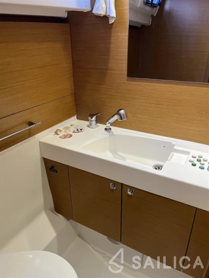 Sun Odyssey 469 - Yacht Charter Sailica