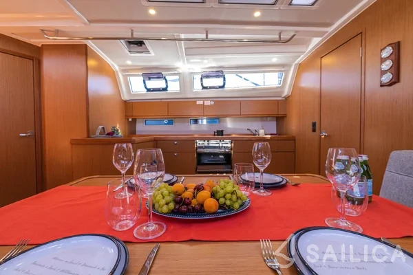 Bavaria 46 Cruiser - Yacht Charter Sailica