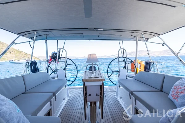 Bavaria 46 Cruiser - Yacht Charter Sailica