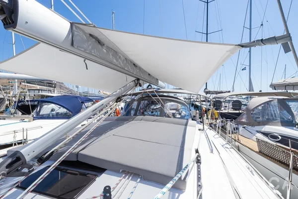 Bavaria 46 Cruiser - Yacht Charter Sailica