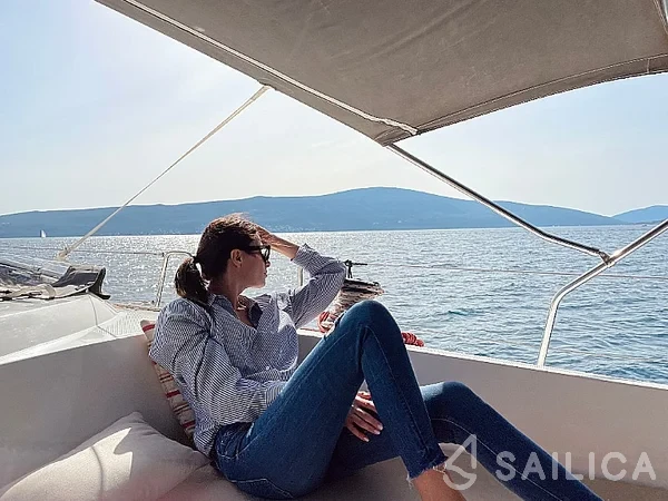 Bavaria 46 Cruiser - Yacht Charter Sailica