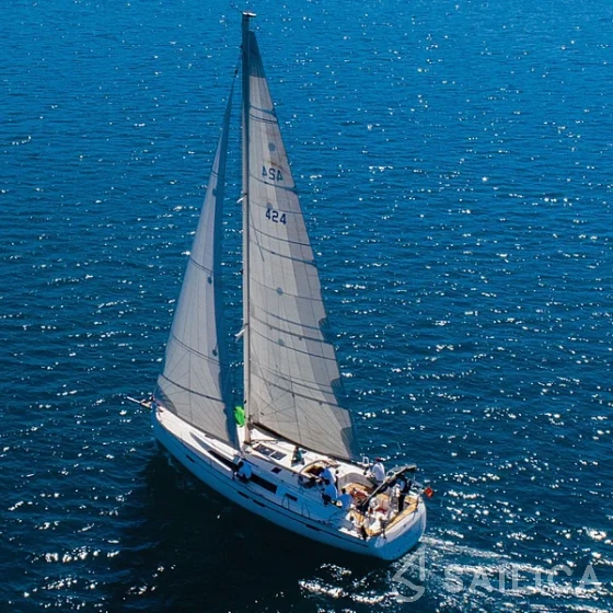 Bavaria 46 Cruiser - Yacht Charter Sailica