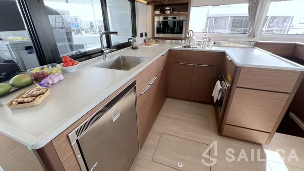 Lagoon 46  - Yacht Charter Sailica