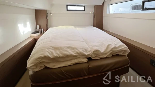 Lagoon 46  - Yacht Charter Sailica