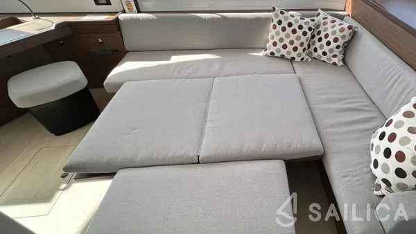 Lagoon 46  - Yacht Charter Sailica