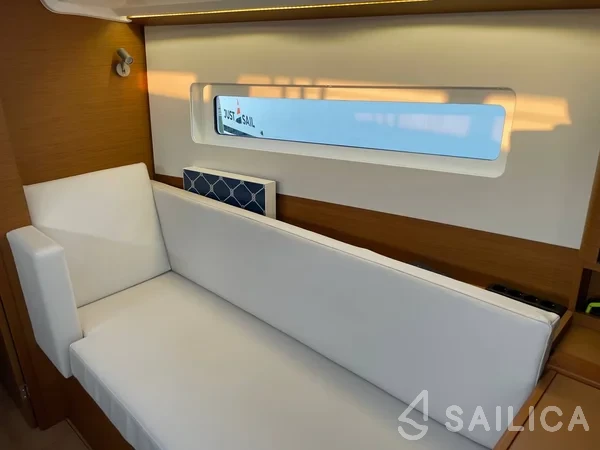 Sun Odyssey 380 - Yacht Charter Sailica