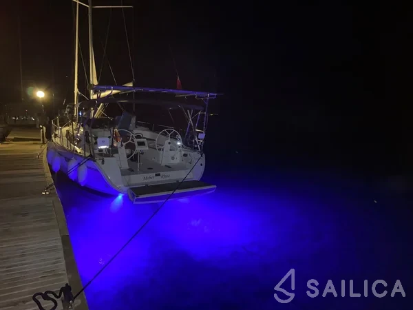 Bavaria 41 Cruiser - Yacht Charter Sailica