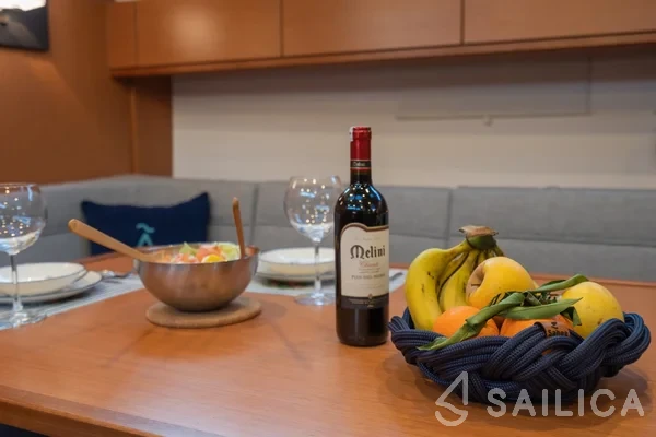 Bavaria 46 Cruiser - Yacht Charter Sailica
