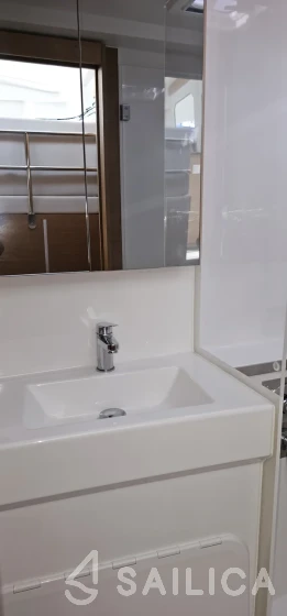 Excess 11 - Yacht Charter Sailica