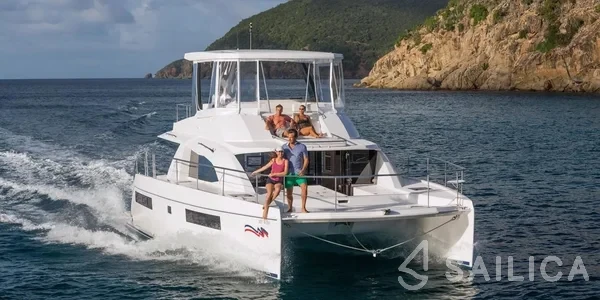 Leopard 434 - 4 + 2 cab. - Yacht Charter Sailica