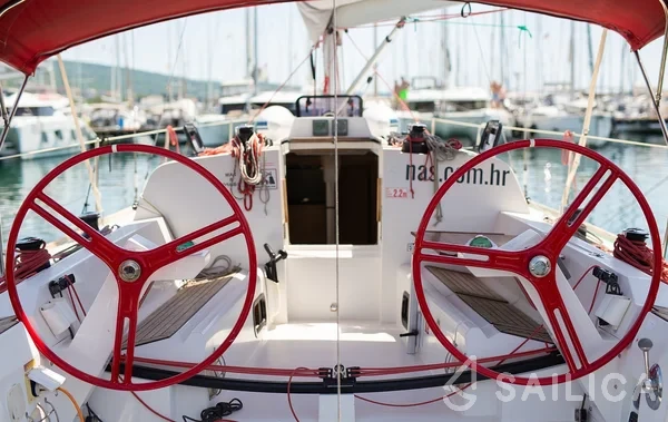 Elan 350 - Yacht Charter Sailica