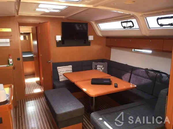 Bavaria 51 Cruiser - Yacht Charter Sailica