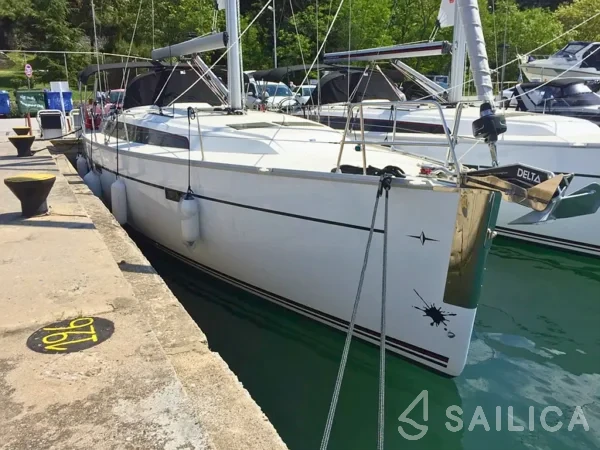 Bavaria 46 Cruiser - Photo #19 Bavaria 46 Cruiser - Yacht Charter Sailica