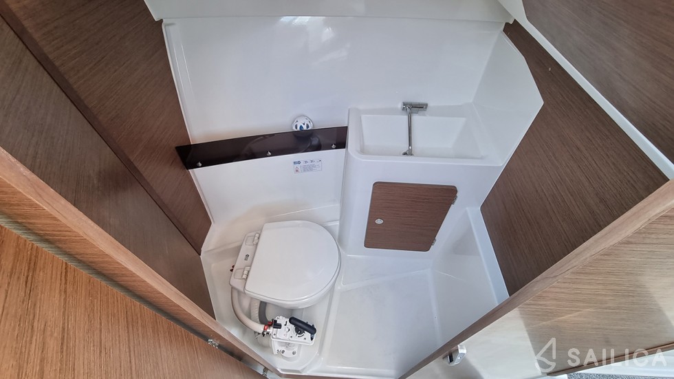 Merry Fisher 795 - Yacht Charter Sailica