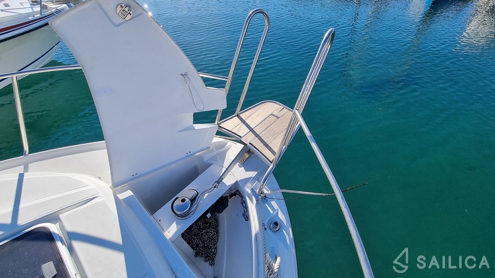 Merry Fisher 795 - Yacht Charter Sailica