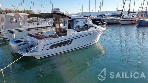 Merry Fisher 795 - Yacht Charter Sailica
