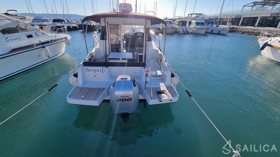Merry Fisher 795 - Yacht Charter Sailica