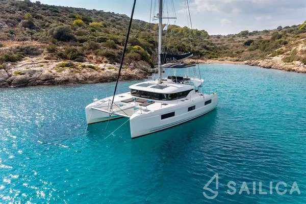 Lagoon 46  - Yacht Charter Sailica