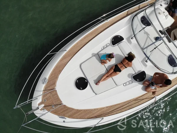 Bavaria 37 Sport - Photo #38 Bavaria 37 Sport - Yacht Charter Sailica