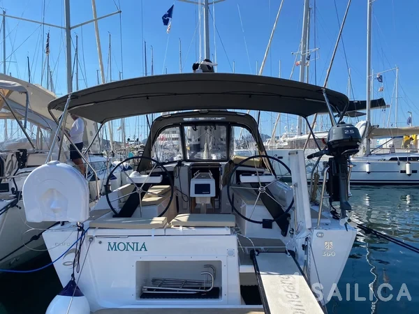 Dufour 360 GL - Yacht Charter Sailica
