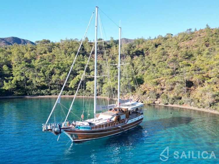 Gulet - Yacht Charter Sailica