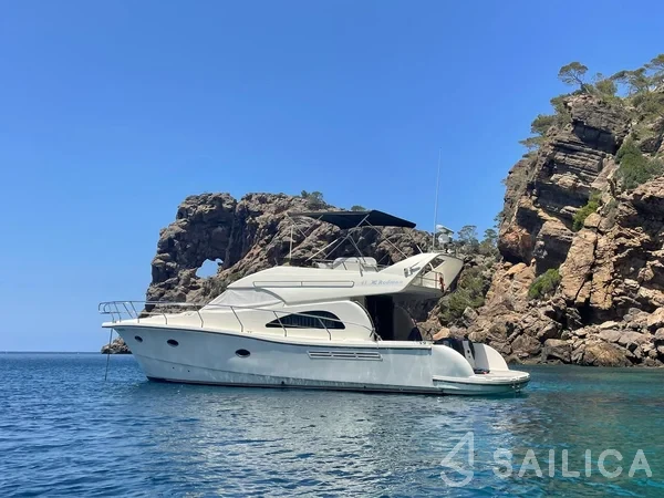 Rodman 41 - Yacht Charter Sailica