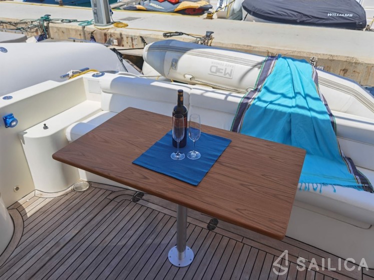 Rodman 41 - Yacht Charter Sailica