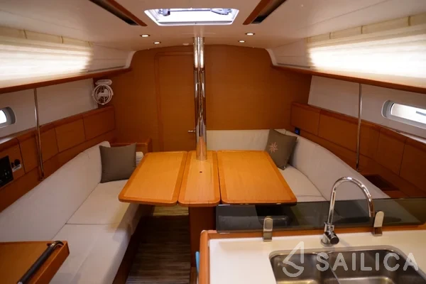 Sun Odyssey 379 - Yacht Charter Sailica