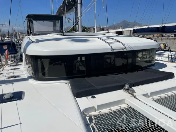 Lagoon 40 - Yacht Charter Sailica