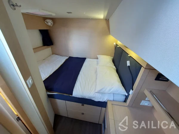 Saona 47 - Yacht Charter Sailica