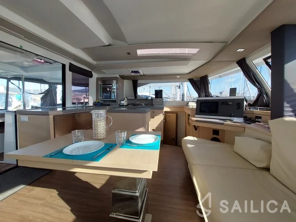 Saona 47 - Yacht Charter Sailica