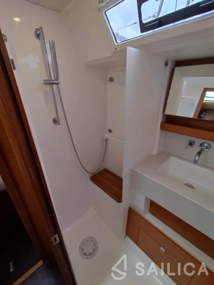 Dufour 470 - Yacht Charter Sailica