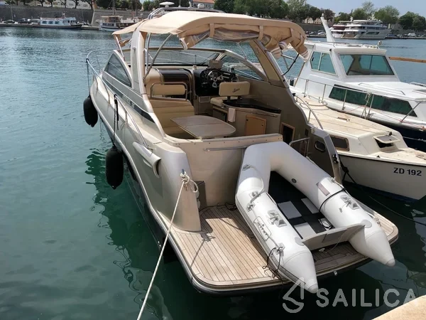 Mirakul 30 - Yacht Charter Sailica