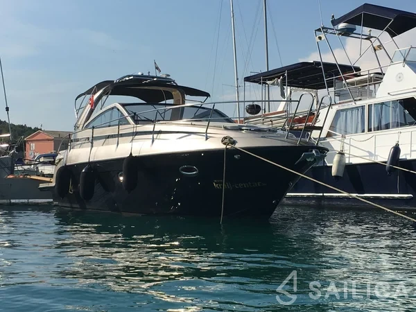 Mirakul 30 - Yacht Charter Sailica
