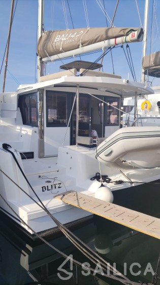 Bali 4.2 - Yacht Charter Sailica