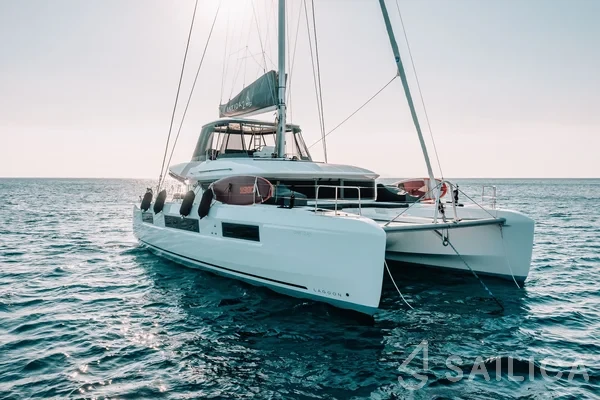 Lagoon 50 - Yacht Charter Sailica