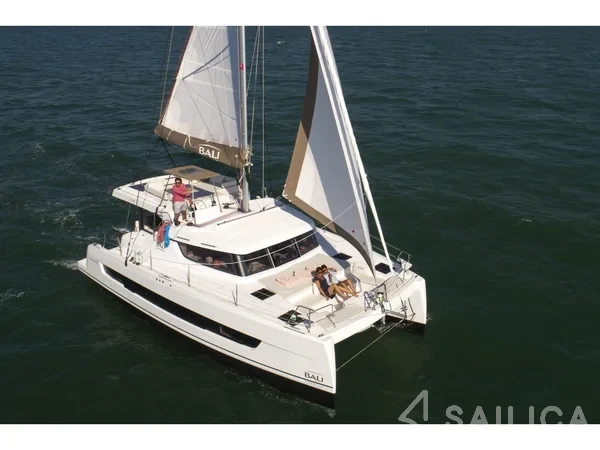Bali Catspace - Yacht Charter Sailica