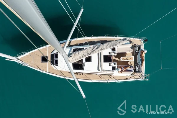 Dufour 390 - Yacht Charter Sailica