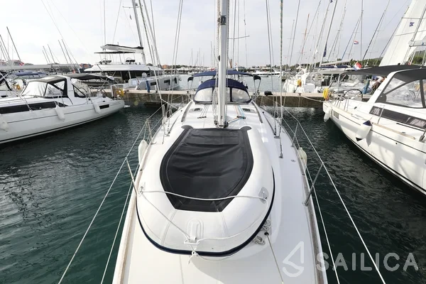 Sun Odyssey 45 - Yacht Charter Sailica