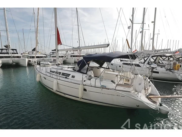 Sun Odyssey 45 - Yacht Charter Sailica