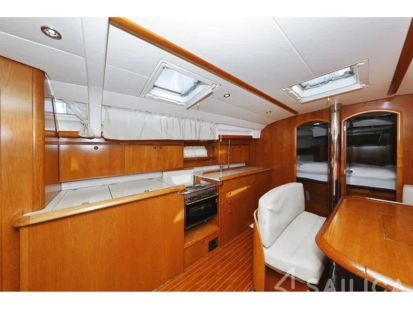 Sun Odyssey 45 - Yacht Charter Sailica