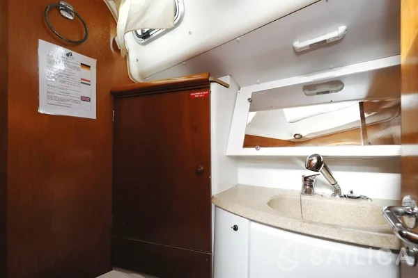Sun Odyssey 45 - Yacht Charter Sailica