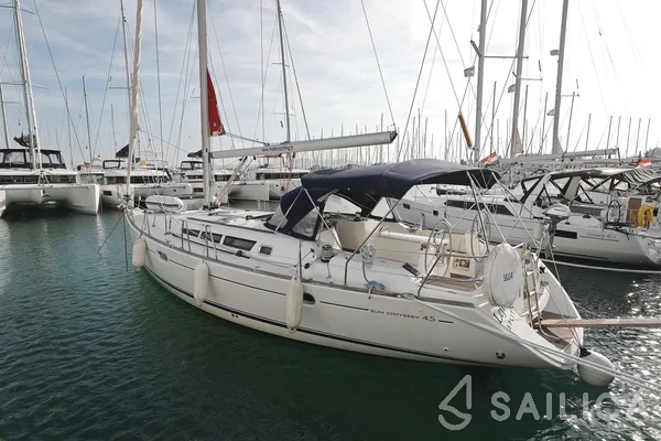 Sun Odyssey 45 - Yacht Charter Sailica