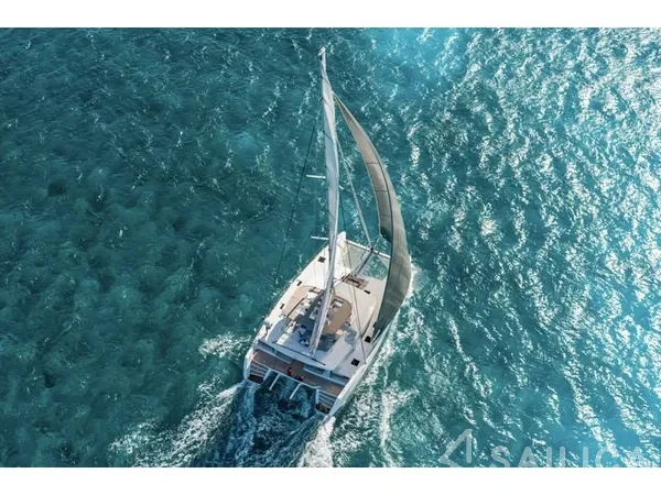 Lagoon 52 - Yacht Charter Sailica