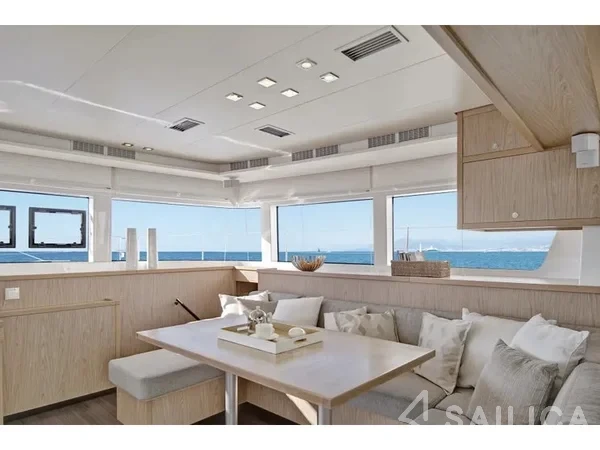 Lagoon 52 - Yacht Charter Sailica