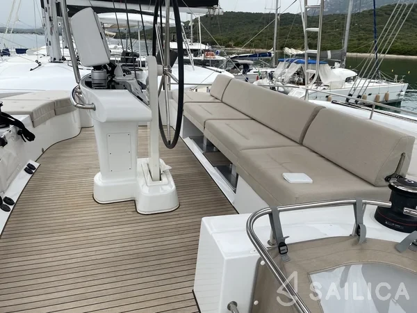 Lagoon 52F - Yacht Charter Sailica