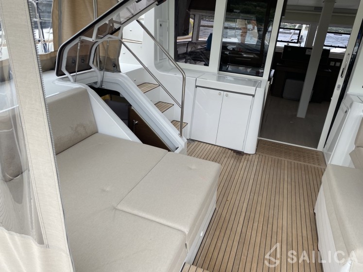 Lagoon 52F - Yacht Charter Sailica