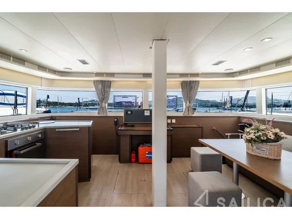 Lagoon 52F - Yacht Charter Sailica
