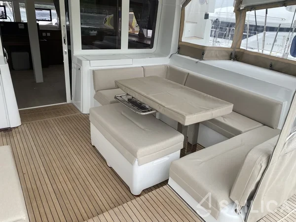 Lagoon 52F - Yacht Charter Sailica